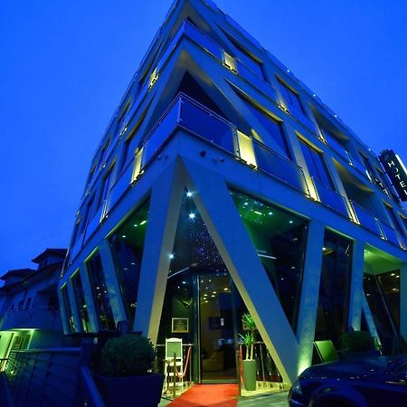 Hotel Palace Velika Kladusa Eksteriør bilde